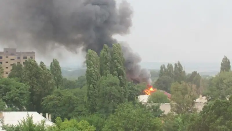 Донецк и Макеевка подверглись массированному обстрелу 