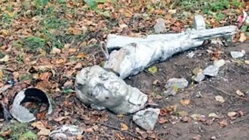 В Карагандинской области за факты вандализма в 2013 году оштрафовали 75 тыс человек