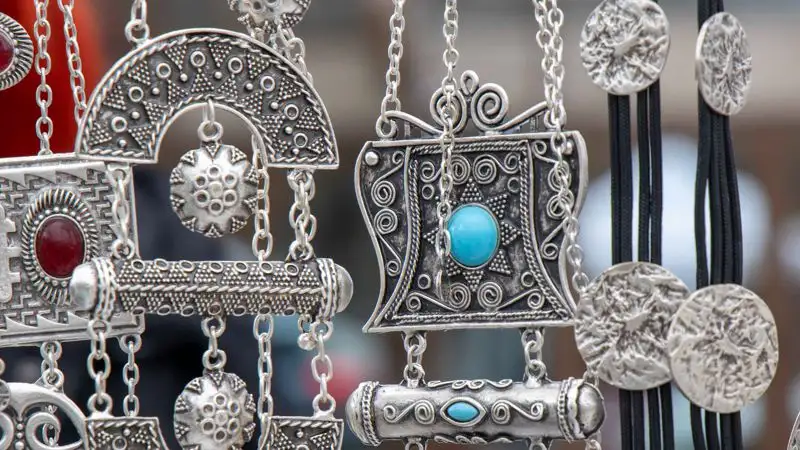 серебро, украшения, сувениры, Казахстан, фото - Новости Zakon.kz от 26.07.2023 12:29