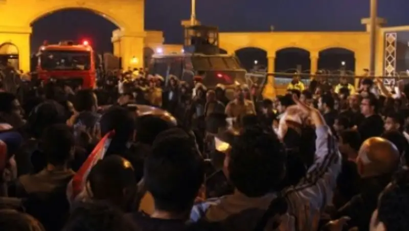 В Каире 22 человека погибли в результате беспорядков на стадионе