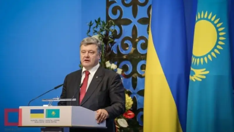 Украинские реформы "не дотягивают" до казахстанских "100 шагов" – Порошенко
