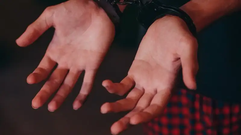 Казахстанского рэпера задержали с наркотиками