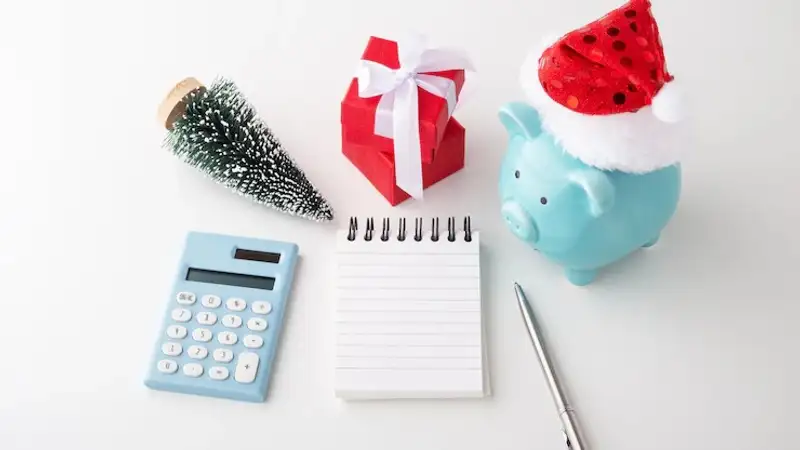Планирование бюджета на Новый год: как избежать лишних расходов