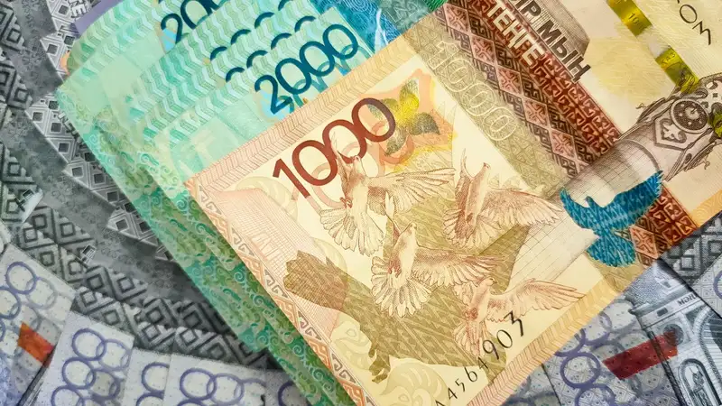 Казахстанцы получат возможность изменять условия договора займа микрокредитов после просрочки