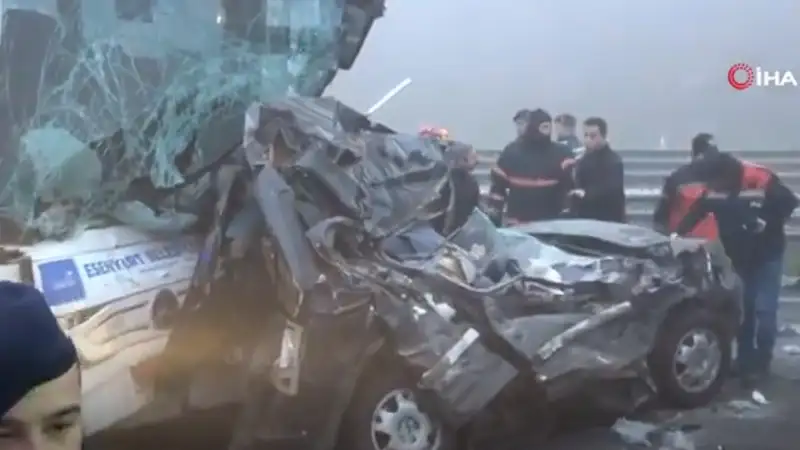 Массовое ДТП произошло в Турции: 10 погибших, 61 пострадавший