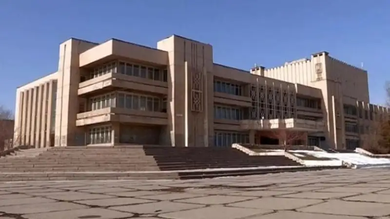 Заброшенный дворец культуры в Шымкенте восстановят после гибели студента