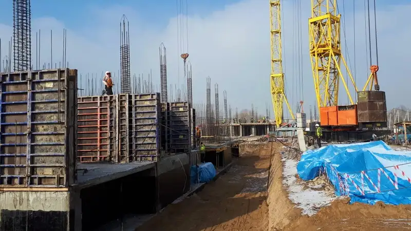 Орынбеков назвал решение проблем в сфере строительства