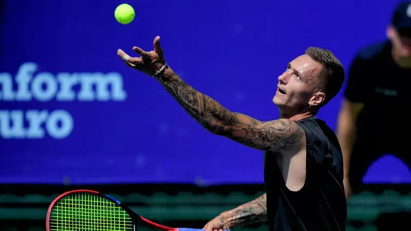 Денис Евсеев завершил выступление на "Челленджере" в Австралии