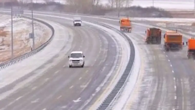 "КазАвтоЖол" выступил с обращением по поводу ограничений на трассах