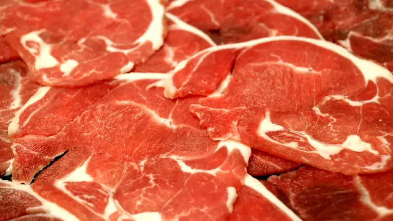 Казахстанец продавал мясо, зараженное сибирской язвой, фото - Новости Zakon.kz от 04.01.2024 10:22