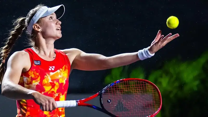 Елена Рыбакина вышла в четвертьфинал турнира WTA-500
