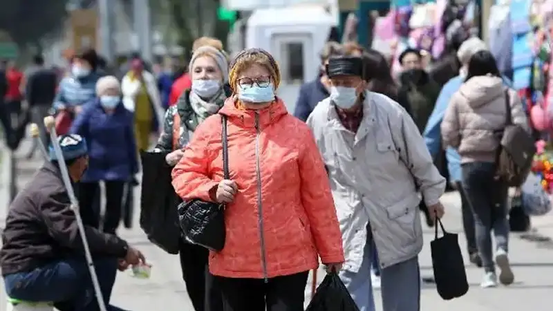 ВОЗ призвала использовать маски из-за роста заболеваемости COVID-19