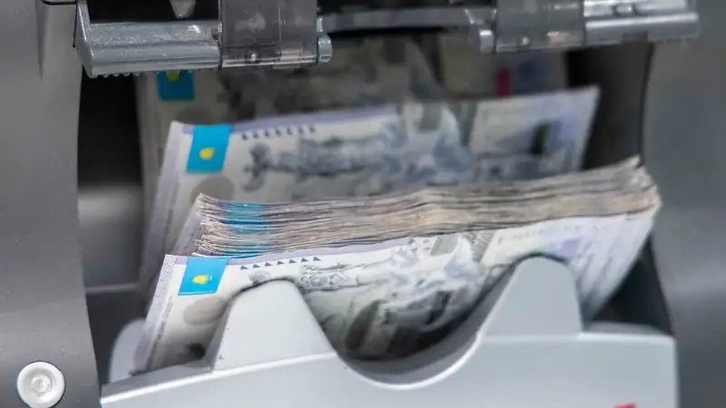 Казахстан деньги декларирование счета