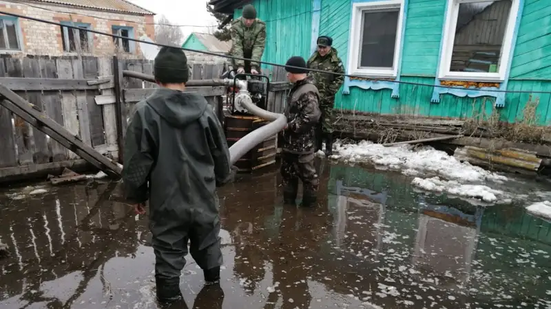 Казахстан правительство МЧС паводок Сырым Шарипханов