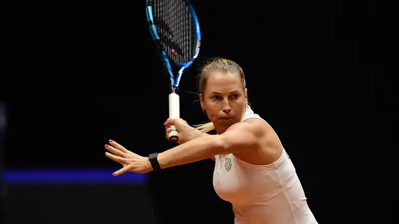Юлия Путинцева вышла в четвертьфинал турнира WTA-250 в Хобарте 