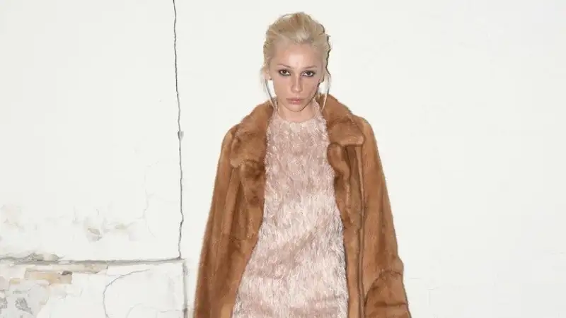 Суд Москвы не принял иск к Ивлеевой на миллиард рублей из-за "голой" вечеринки