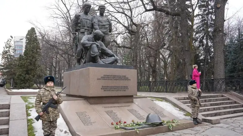 В Алматы почтили память "короля Панджшера" Бориса Керимбаева