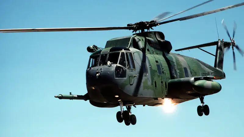 В Бишкеке разбился военный вертолет