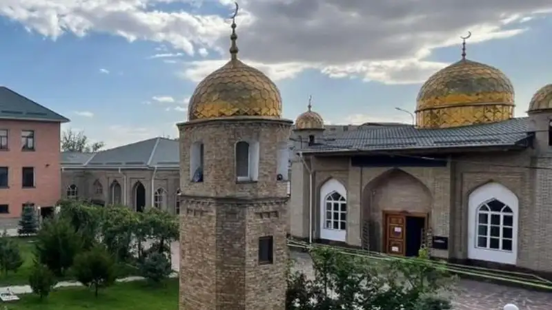 В Казнете разгорается конфликт из-за "сноса" старейшей мечети в Шымкенте