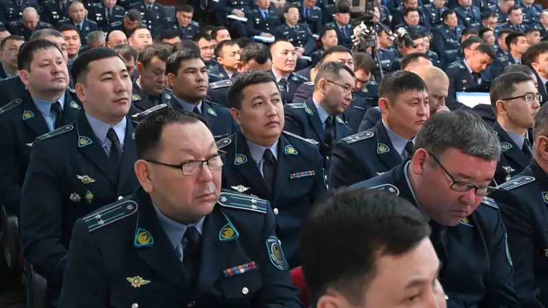 В Казахстане пройдет внеочередная аттестация полицейских