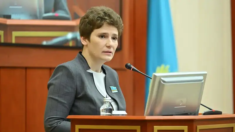 Казахстан Мажилис законодательство связь интернет