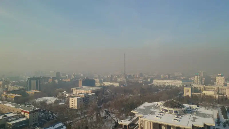 черный дым над Алматы 
