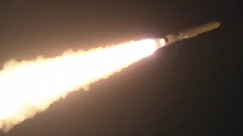 КНДР впервые испытала новый тип ракеты  "Пульхвасаль-3-31"