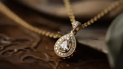 Налоговая декларация: кому доверить оценку дорогих украшений