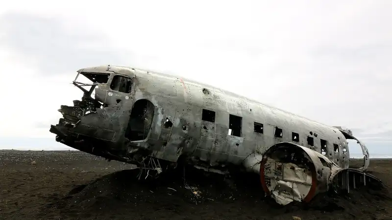 Выживший пилот рассказал подробности крушения российского самолета в Афганистане, фото - Новости Zakon.kz от 26.01.2024 11:46