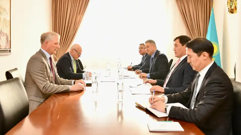 Казахстан и ЕС продолжают переговоры по упрощению визового режима, фото - Новости Zakon.kz от 27.01.2024 14:26