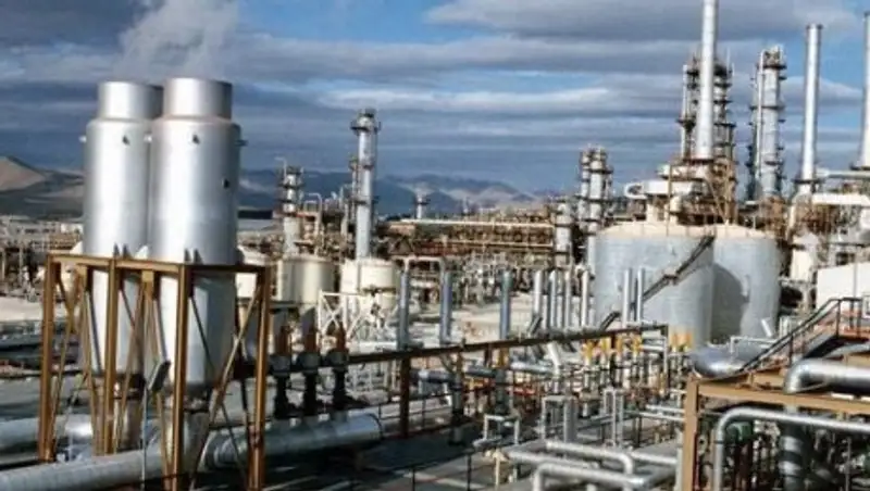 Атырауский НПЗ отправил на экспорт 14 тыс тонн бензола