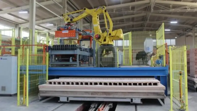 Новый современный кирпичный завод заработал в Акмолинской области