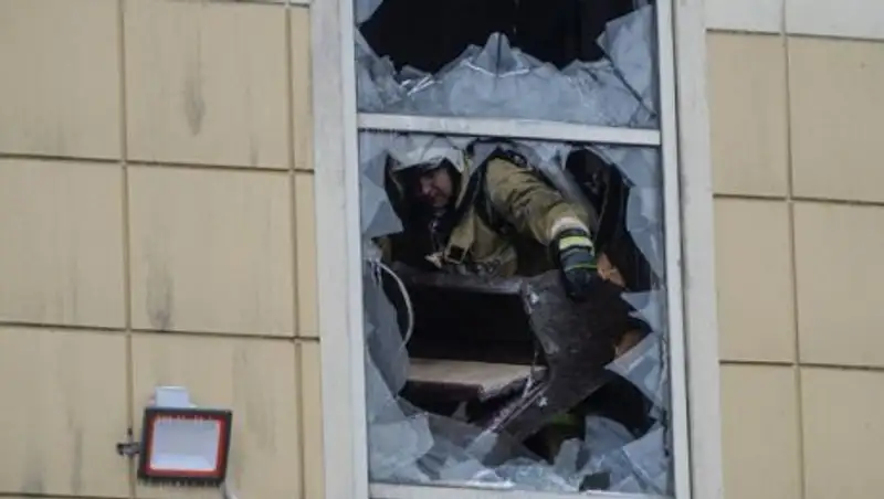 Последствия пожара в кемеровском ТЦ «Зимняя вишня»