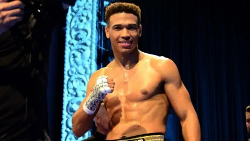 Первый бой вечера бокса Головкин - Канело завершился нокаутом