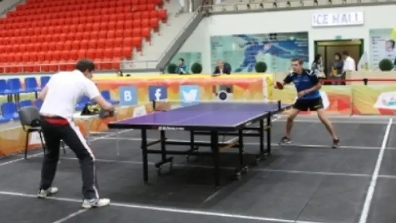 В Астане проходит марафон настольного тенниса  
