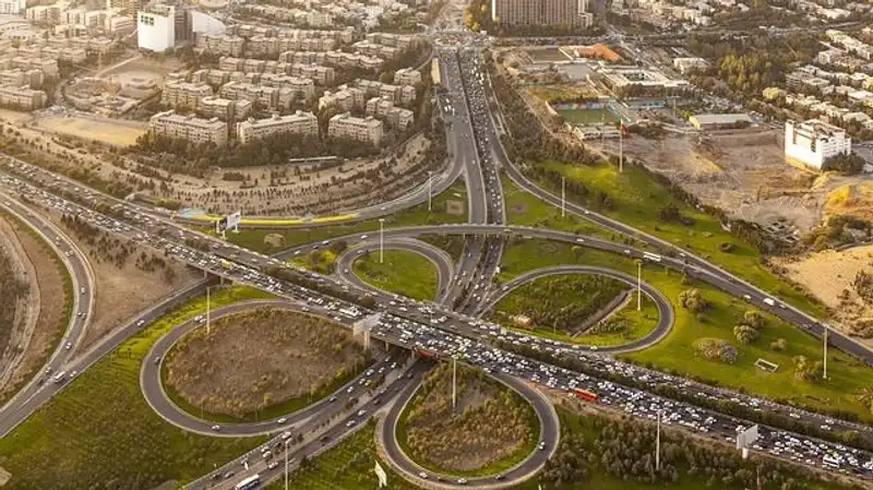 Иран планирует увеличить поставки энергоносителей после вступления в ШОС