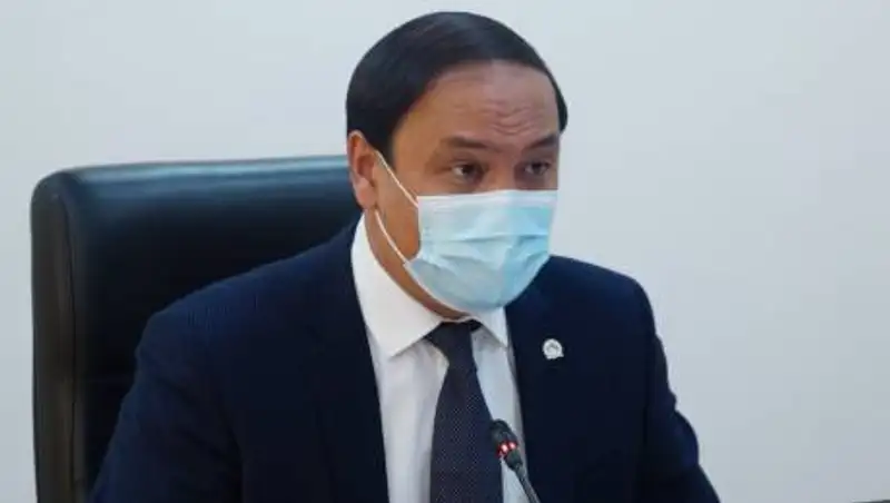 Руководители регионов должны быть открытыми в вопросах кормозаготовки - Карашукеев