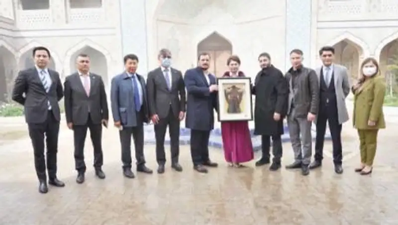 Казахстан и Турция снимут совместный сериал "Алып-Арслан"