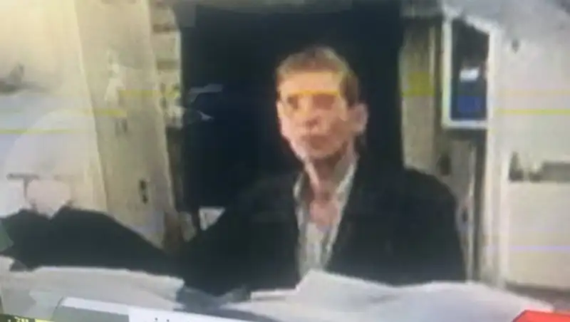 Стало известно имя захватившего лайнер A320 EgyptAir