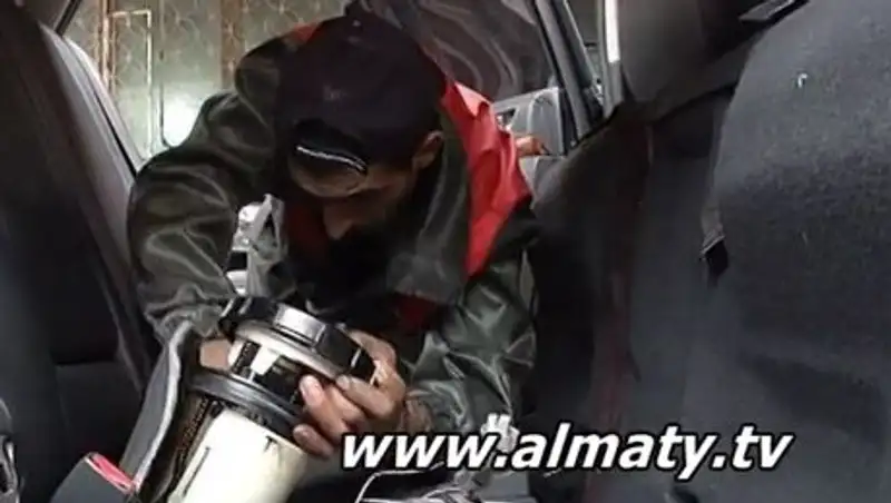 Бензиновый кризис ударил по новым машинам алматинцев