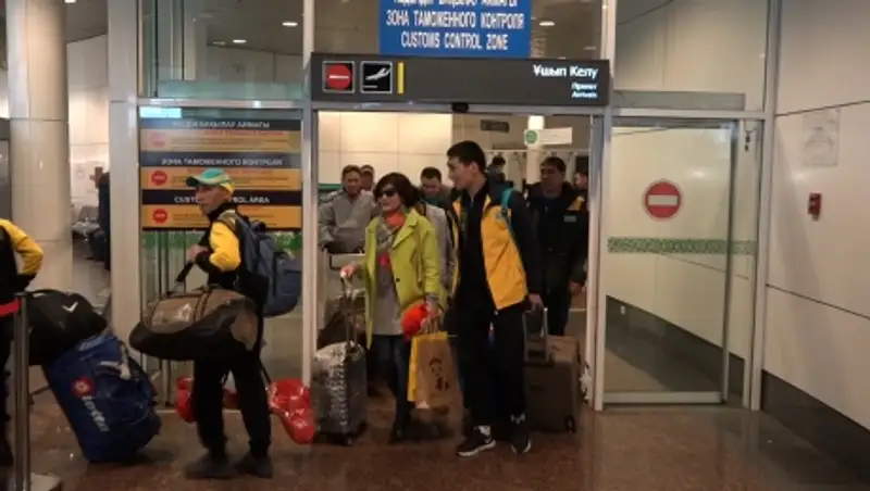 Казахстанские боксеры вернулись из Китая