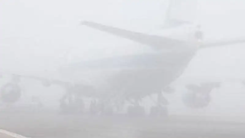 В аэропорту Астаны из-за тумана задерживаются около 10 рейсов