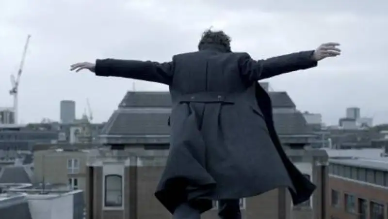 Столичные полицейские отговорили мужчину от самоубийства