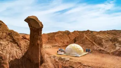 Китай, марсианские ландшафты, фотограф, фото - Новости Zakon.kz от 20.05.2022 10:23
