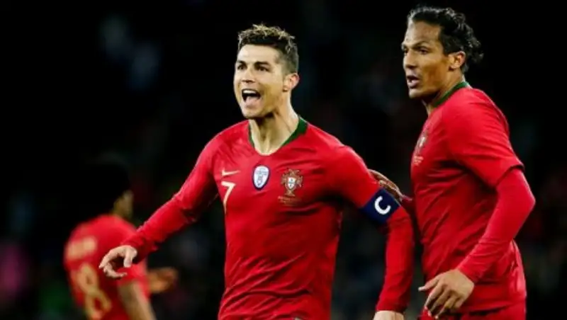 Криштиану Роналду провел 900-й матч в профессиональной карьере.