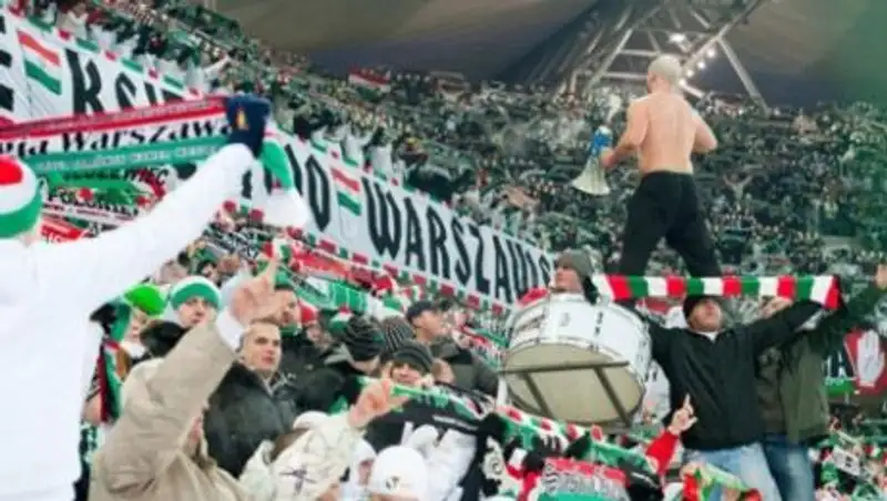 Трех польских футбольных фанатов не пустили в Казахстан