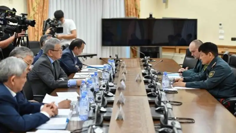 Поправки по вопросам обороны и воинской службы рассмотрели в Сенате