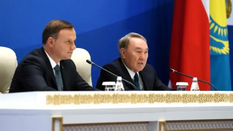 Назарбаев на бизнес-форуме: Мы сделали всё, чтобы бизнесмены чувствовали себя как дома