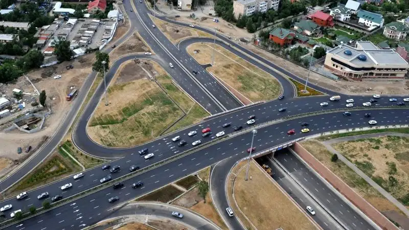 Алматинцы не заплатили 1,5 млрд тенге налога за транспорт