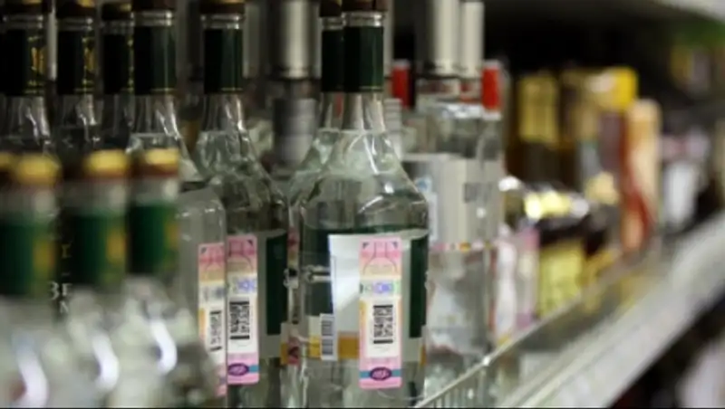 В России снизили минимальную цену на водку